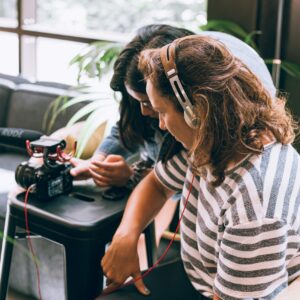 Film and Learning - Business owners shoot their own ecommerce videos